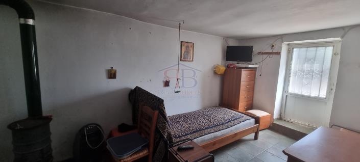 Image No.11-Maison de campagne de 3 chambres à vendre à Oitylo