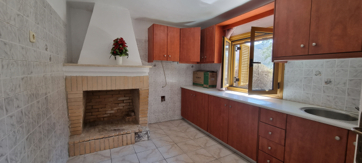 Image No.10-2 Bed House for sale