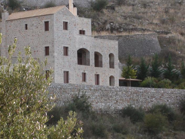 Image No.5-Maison / Villa de 5 chambres à vendre à Oitylo