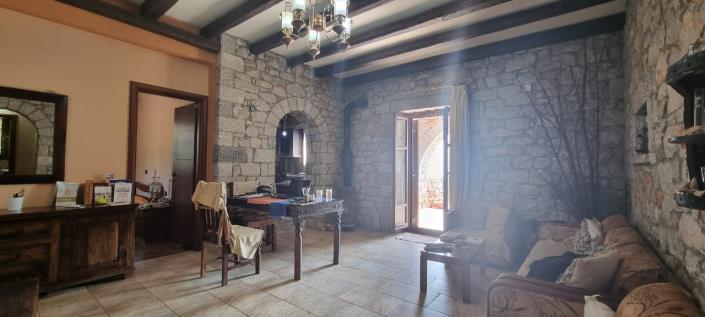 Image No.16-Maison de 2 chambres à vendre à East Mani