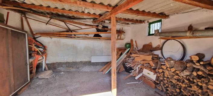 Image No.10-2 Bed House for sale