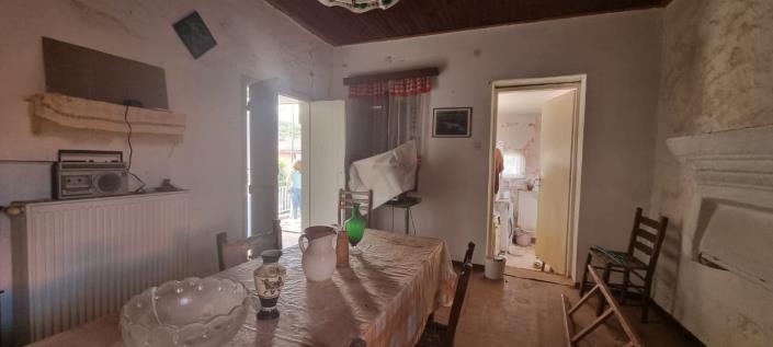 Image No.9-Maison de 2 chambres à vendre à Laconie