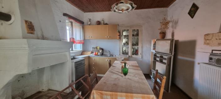 Image No.2-Maison de 2 chambres à vendre à Laconie