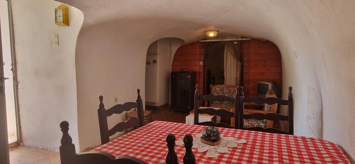 Image No.7-Maison de 2 chambres à vendre à Gytheio