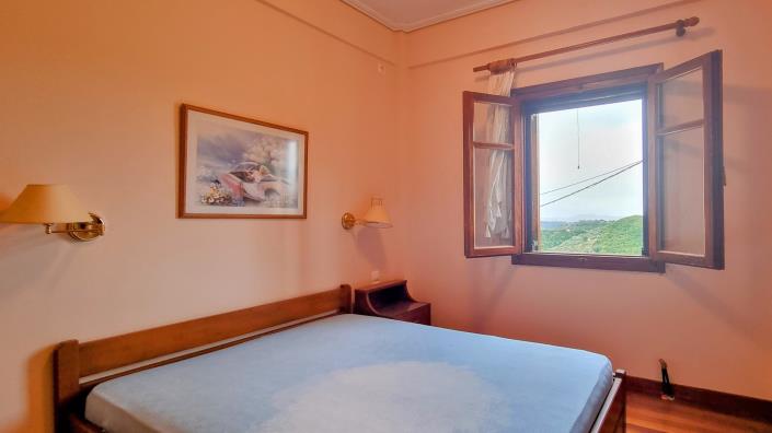 Image No.11-Maison de 4 chambres à vendre à Sminos