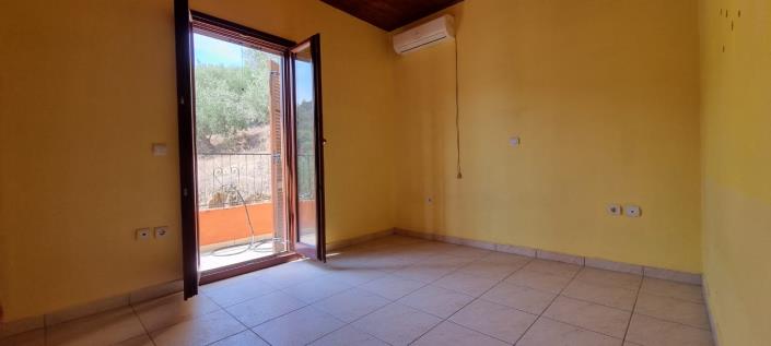 Image No.9-Maison de 2 chambres à vendre à Gytheio