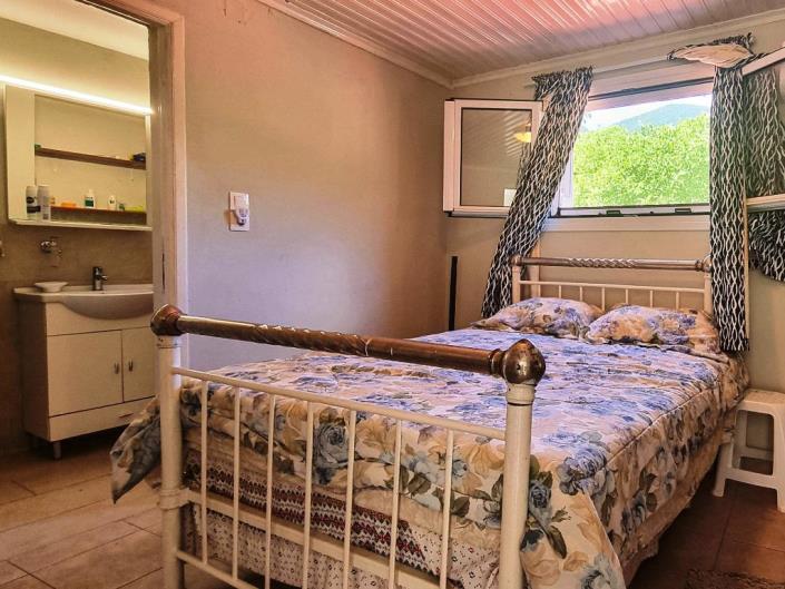 Image No.12-4 Bed Country Property for sale