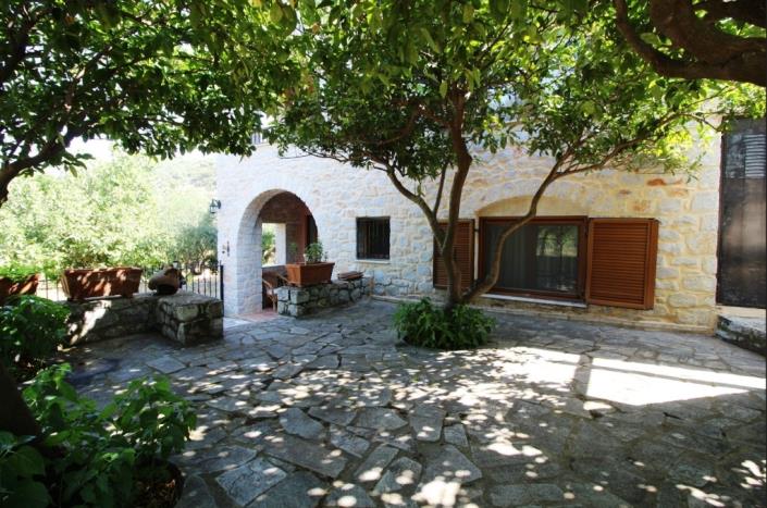 Image No.3-4 Bed Country House for sale