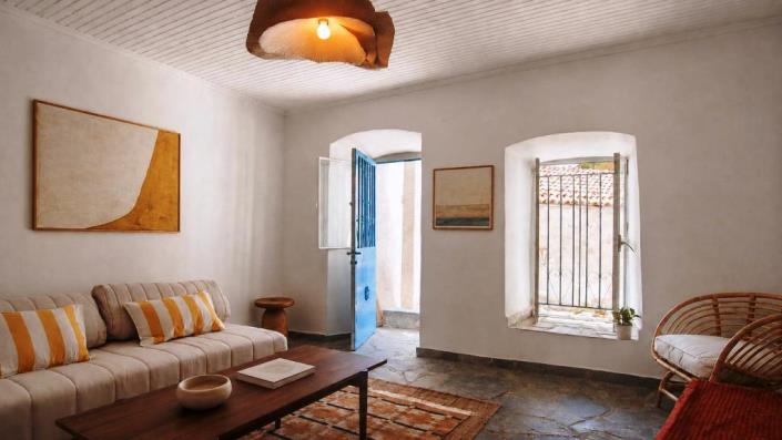 Image No.3-2 Bed House for sale
