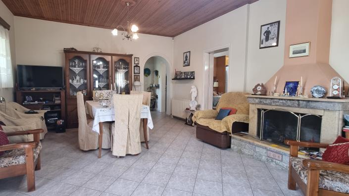 Image No.4-4 Bed House for sale