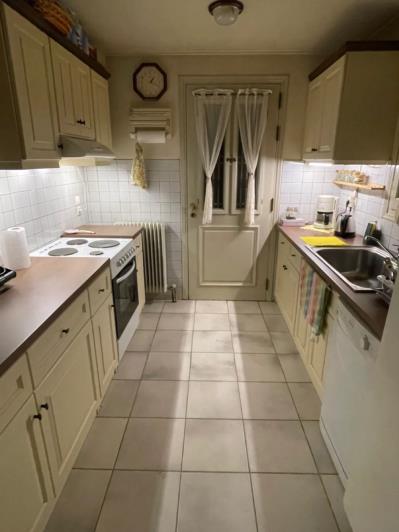 Image No.12-4 Bed House for sale