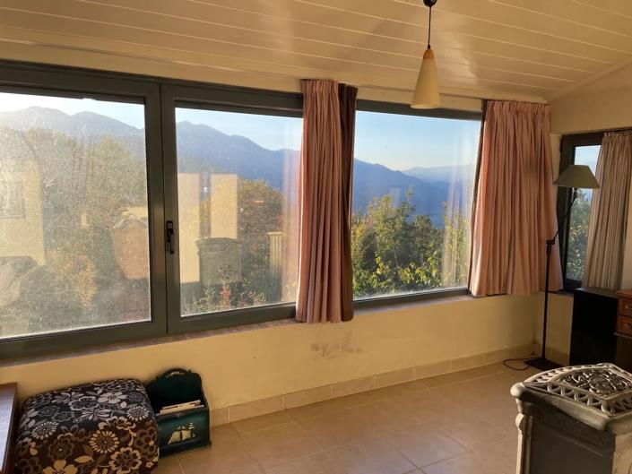 Image No.15-4 Bed House for sale
