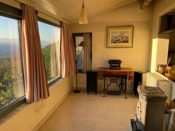 Image No.16-4 Bed House for sale