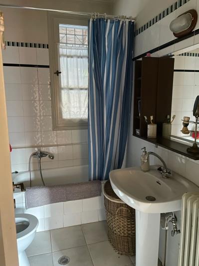 Image No.22-4 Bed House for sale