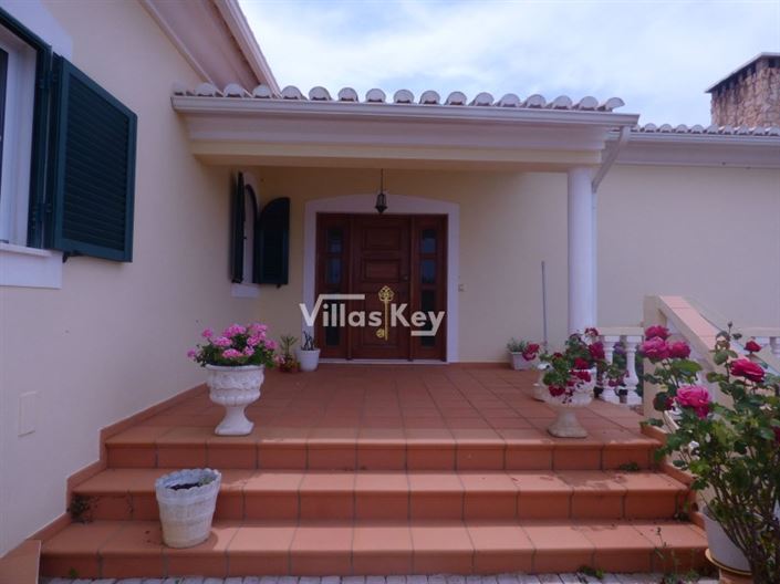 Image No.4-Maison de 3 chambres à vendre à Lagos