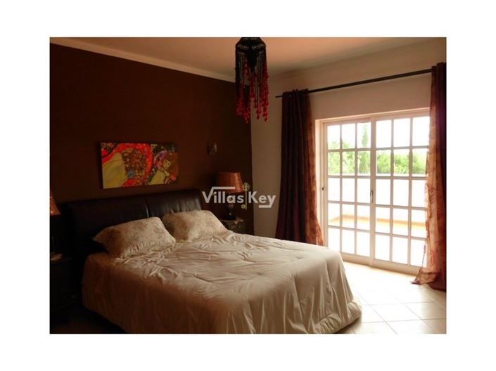 Image No.13-4 Bed House for sale