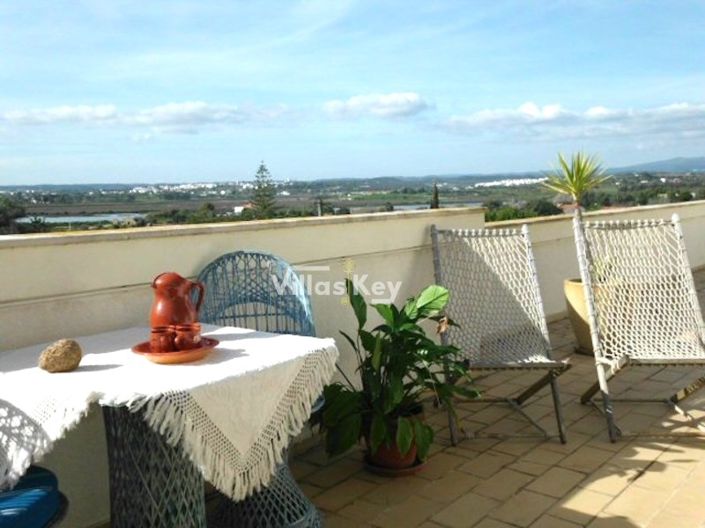 Image No.22-4 Bed House for sale