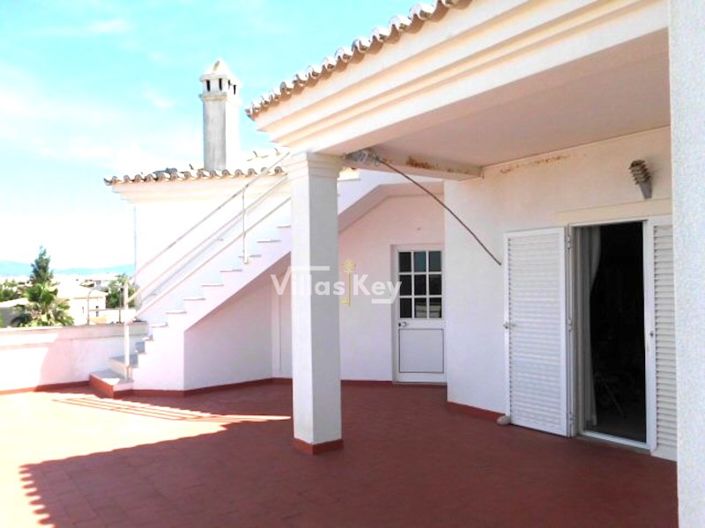 Image No.24-4 Bed House for sale