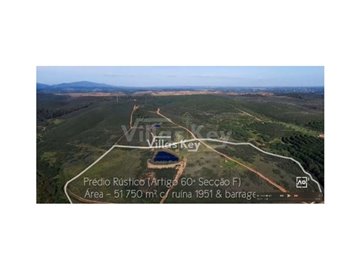 1 - Portimao, Plot