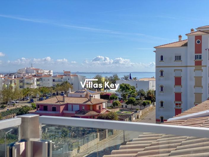 Image No.17-3 Bed Apartment for sale