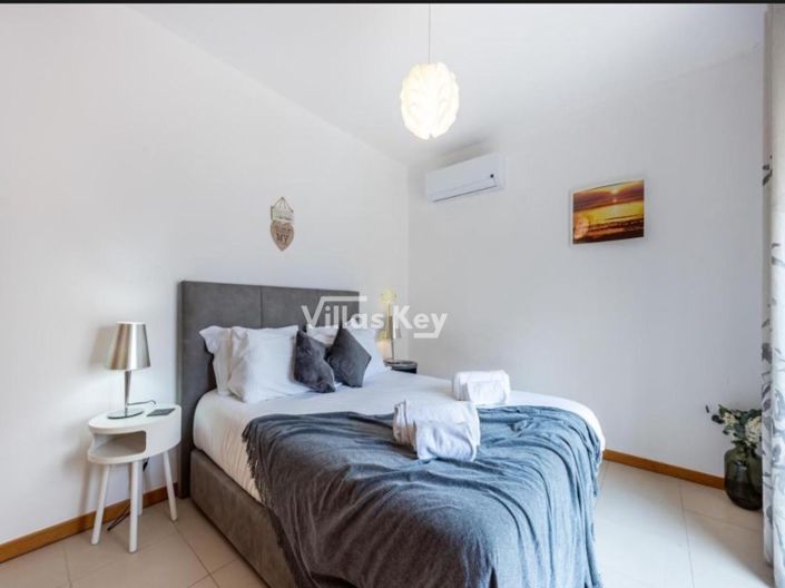 Image No.12-2 Bed Apartment for sale