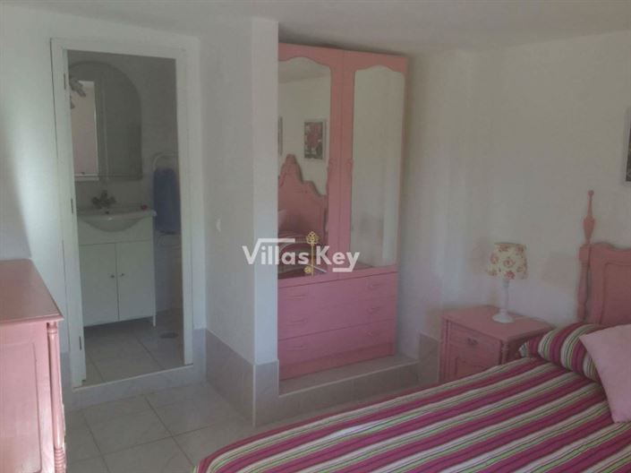 Image No.43-9 Bed Commercial for sale