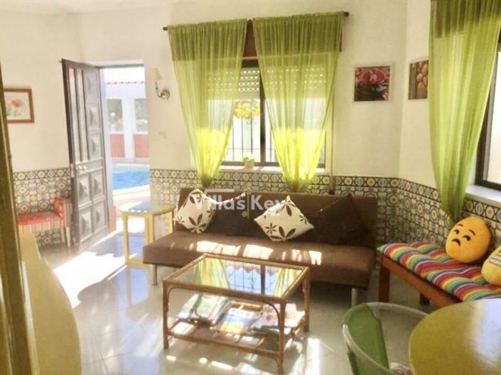 Image No.58-9 Bed Commercial for sale