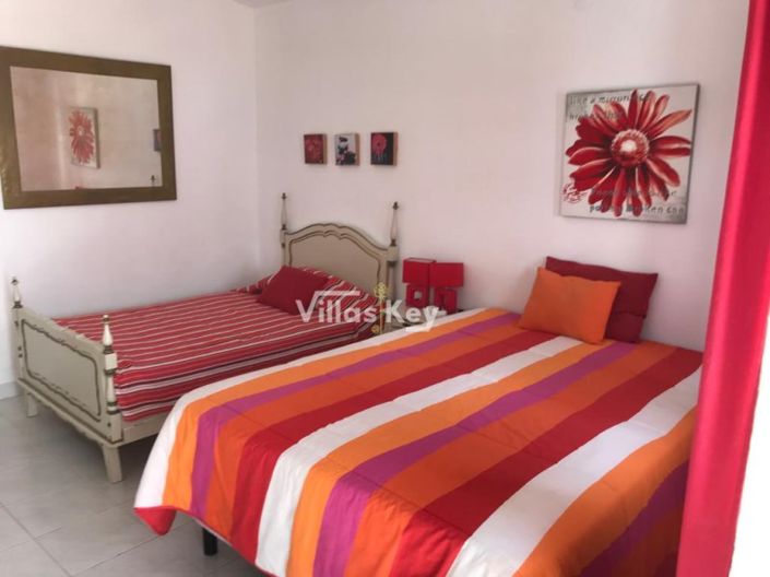 Image No.72-9 Bed Commercial for sale