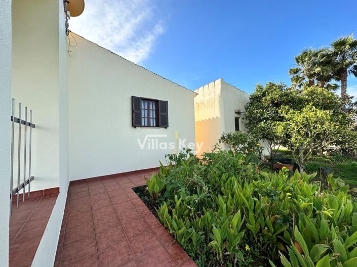 Image No.41-9 Bed House for sale