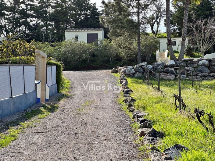 Image No.42-9 Bed House for sale