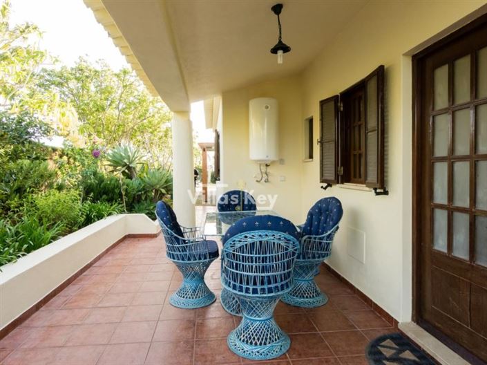 Image No.6-9 Bed House for sale