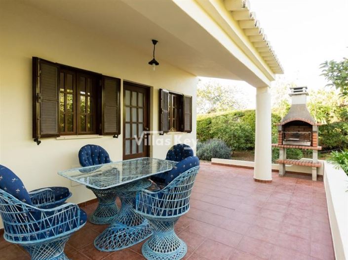 Image No.9-9 Bed House for sale