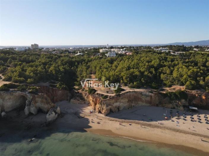 Image No.4-5 Bed House for sale