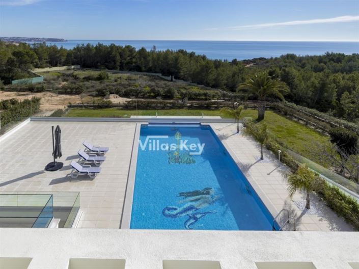 Image No.33-5 Bed House for sale