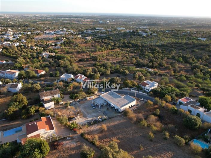 Image No.13-3 Bed House for sale