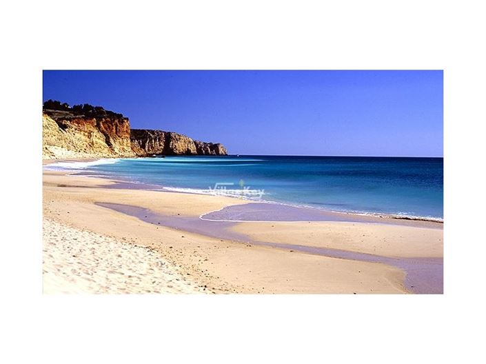 Image No.37-3 Bed House for sale