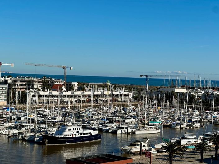 Image No.22-2 Bed Farmhouse for sale