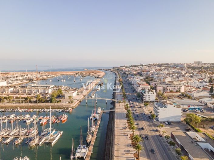 Image No.12-2 Bed Farmhouse for sale