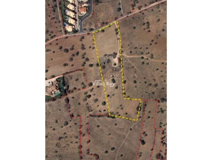 Image No.14-2 Bed Farmhouse for sale