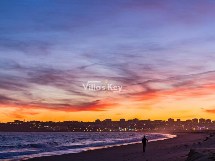 Image No.20-2 Bed Farmhouse for sale