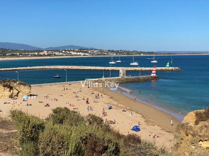 Image No.18-2 Bed Farmhouse for sale