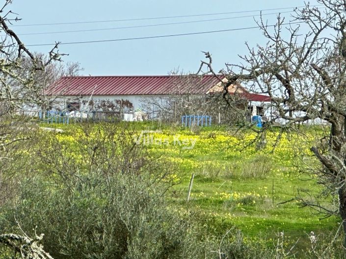 Image No.9-2 Bed Farmhouse for sale