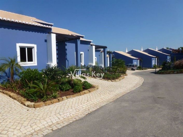 Image No.19-1 Bed Farmhouse for sale