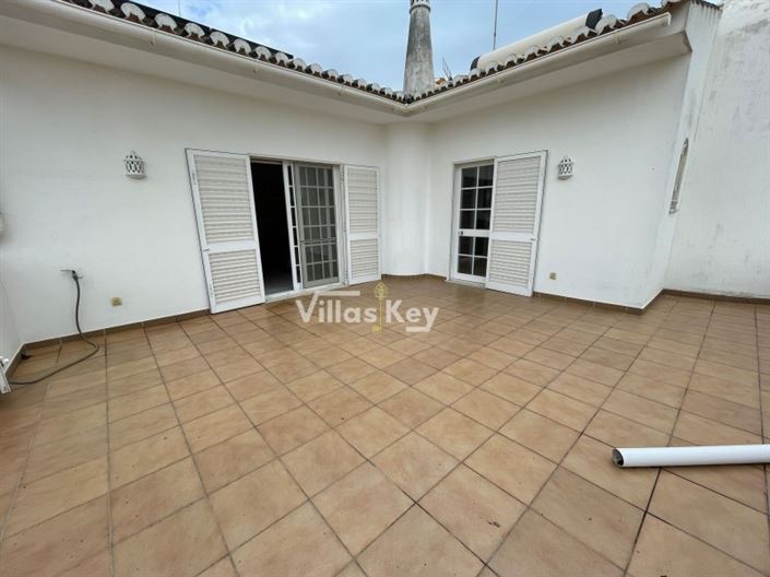 Image No.14-3 Bed House for sale