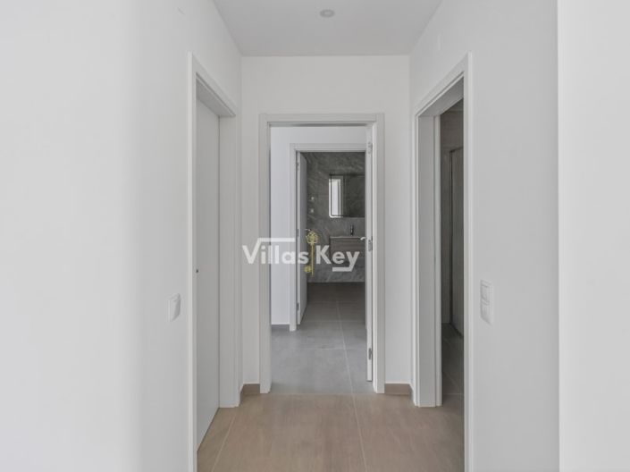 Image No.15-2 Bed Apartment for sale