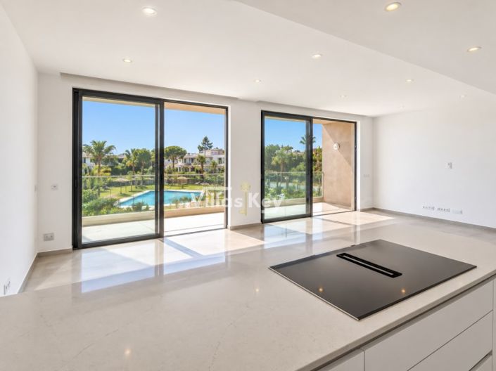 Image No.10-2 Bed Apartment for sale