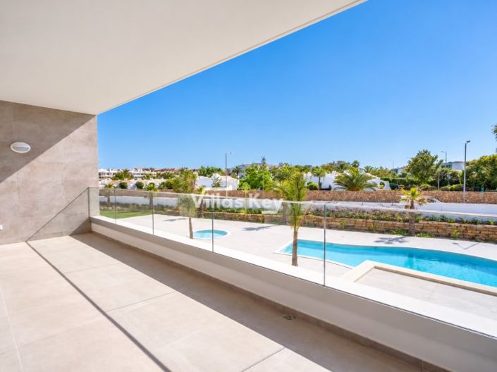 Image No.4-2 Bed Apartment for sale