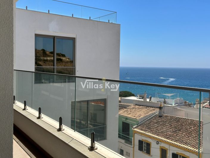 Image No.17-Commercial de 6 chambres à vendre à Lagos