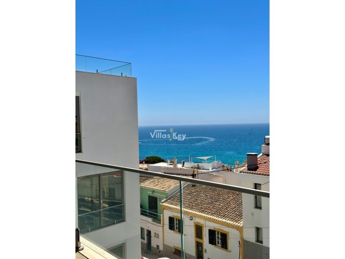 Image No.30-Commercial de 6 chambres à vendre à Lagos