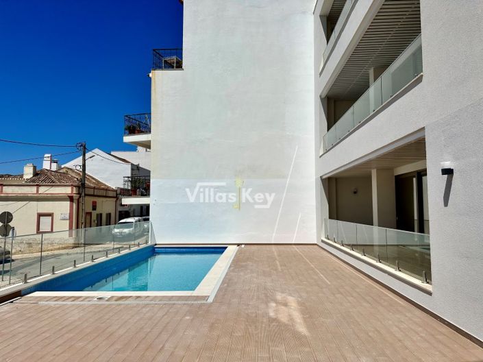 Image No.32-Commercial de 6 chambres à vendre à Lagos